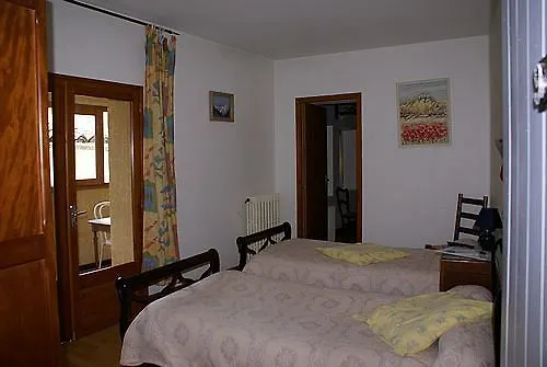 Résidence Larroque 2*