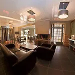 Hotel Larroque