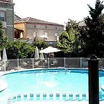 Larroque 2* Caussade