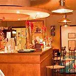 Larroque Hotel