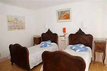 Résidence Larroque Hotel 2*